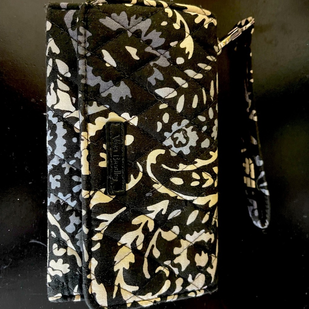 Vera Bradley Paisley Noir Cross Body and Wallet